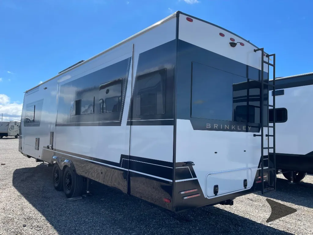 2026 Brinkley Model Z Air 297, Photos photo 19