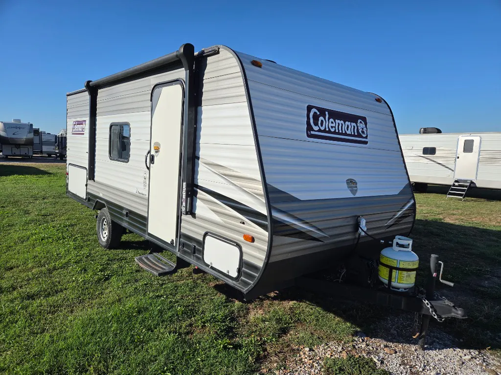 2021 Dutchmen Coleman Lantern LT 18BH - Photo 2