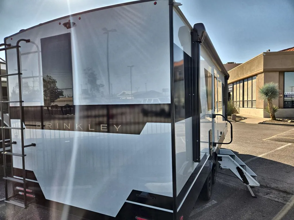 2026 Brinkley Model Ix 23X, Photos photo 5