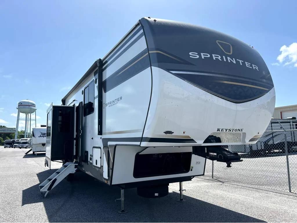 2026 Keystone Sprinter 3800FLB - Photo 2