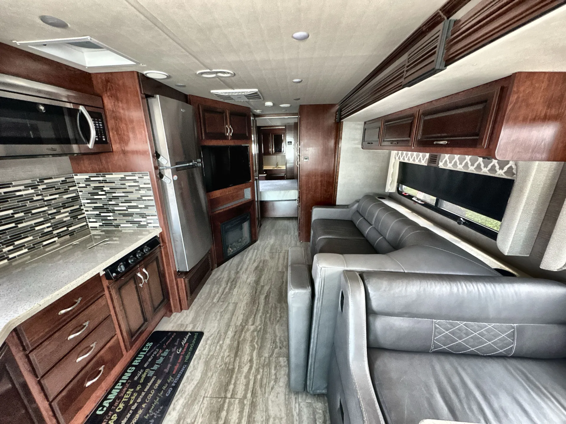 2018 Fleetwood Storm 34S — living area main