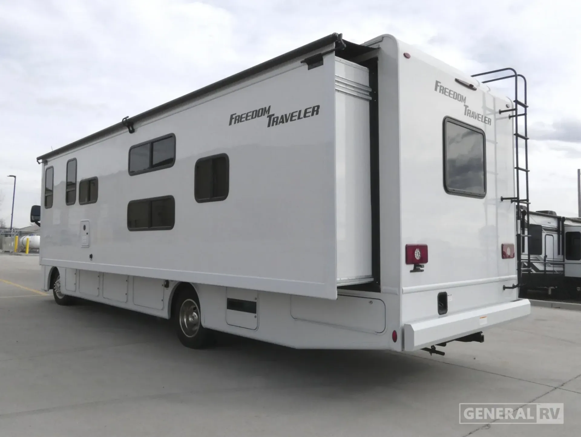 2024 Thor Motor Coach Freedom Traveler A32 - Photo 4