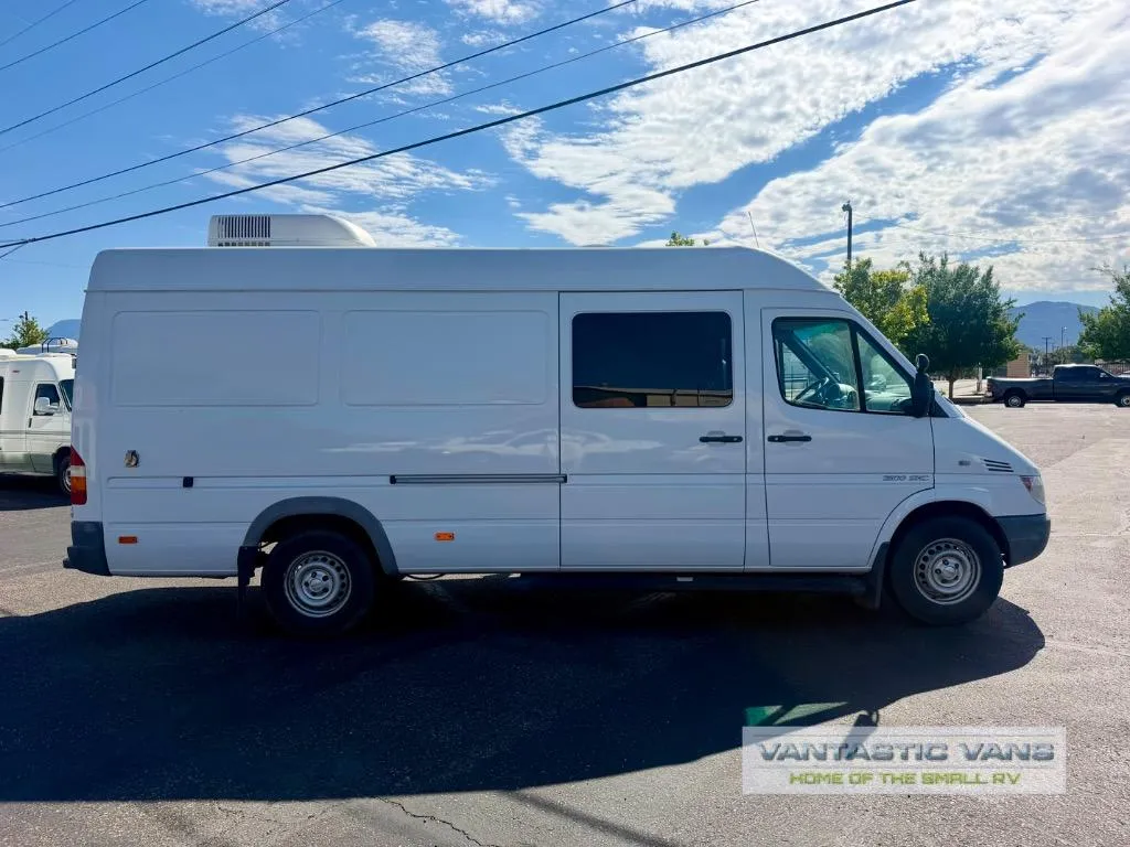 2005 Mercedes Benz MB Used    Sprinter - Photo 4