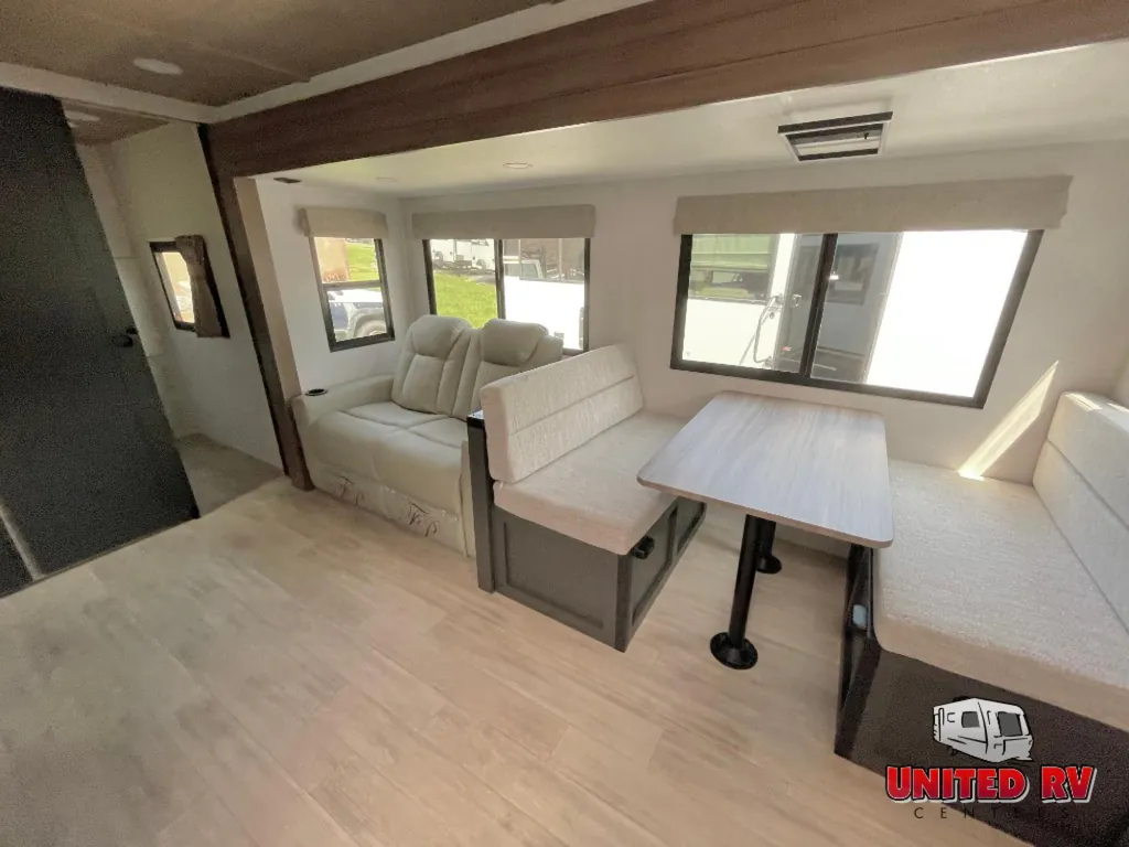 2027 Forest River Vibe 2900KB, Photos photo 18