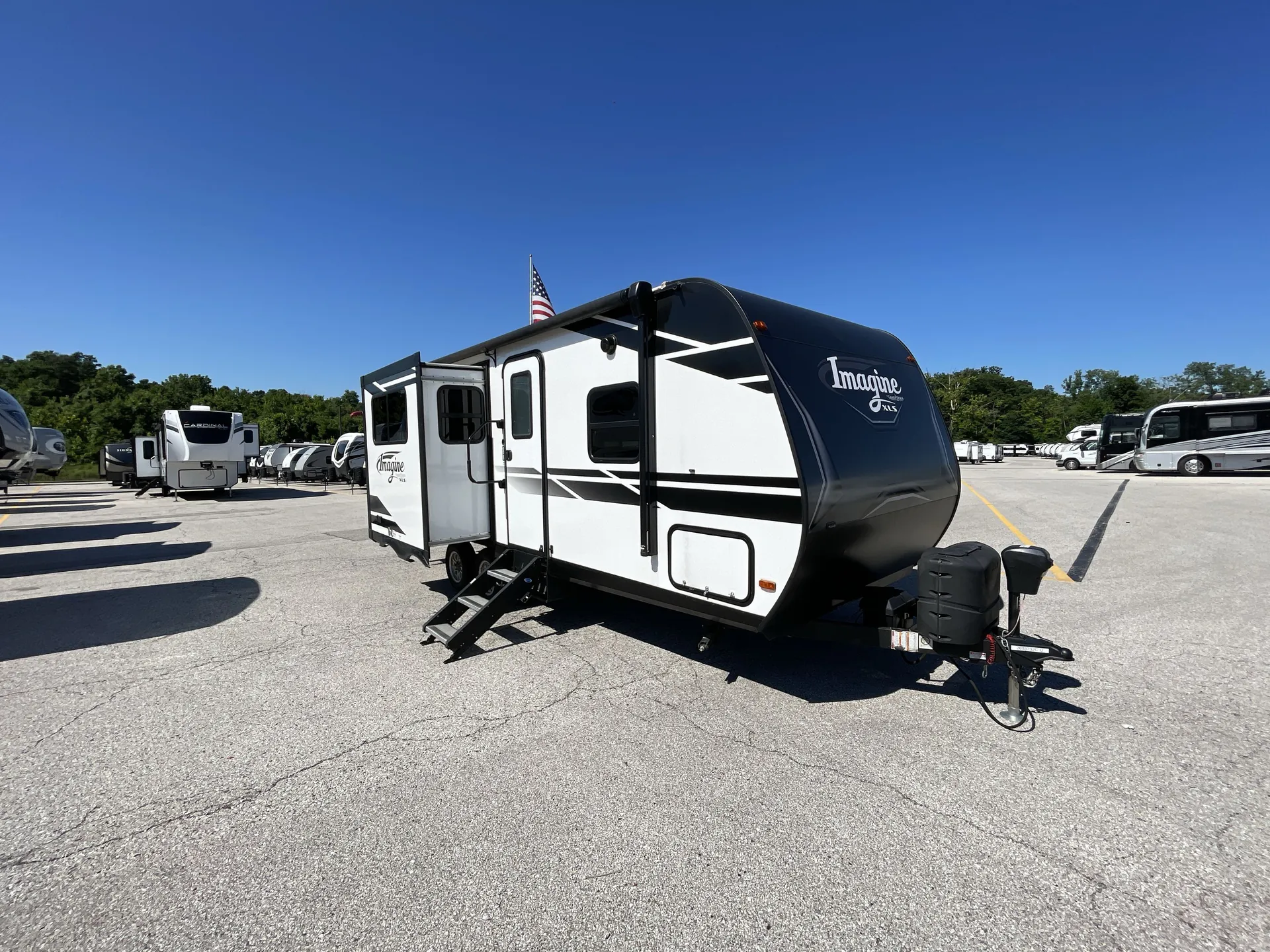 2021 Grand Design Imagine XLS 22RBE - Photo 2