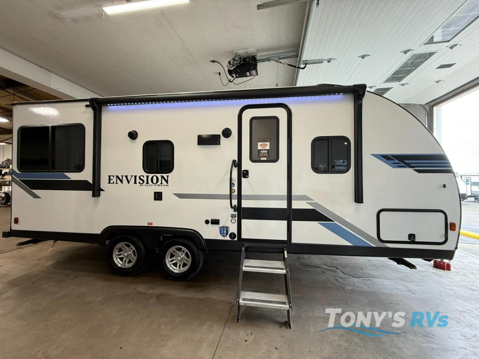 2026 Gulf Stream RV Envision SVT 22UDL - Photo 2