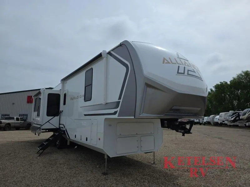 2026 Alliance RV Paradigm 340RL - Photo 2