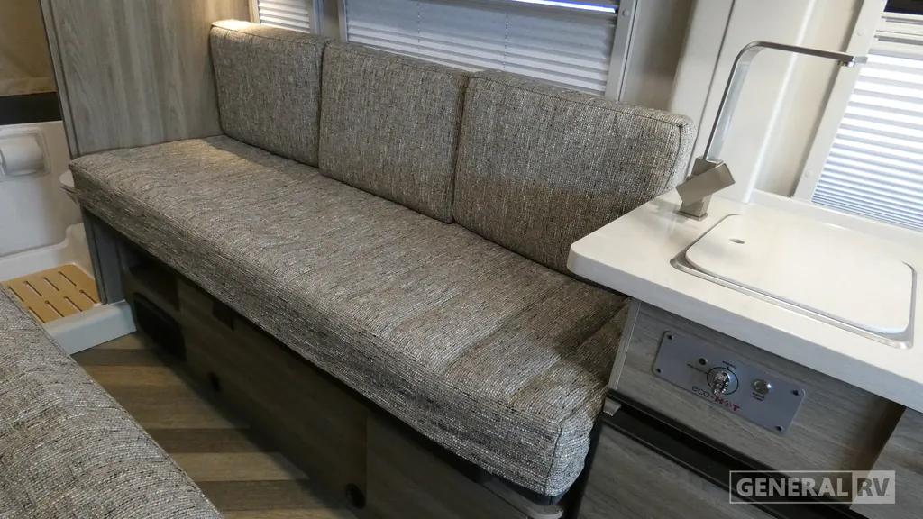2027 Winnebago Travato 59KL, Photos photo 17