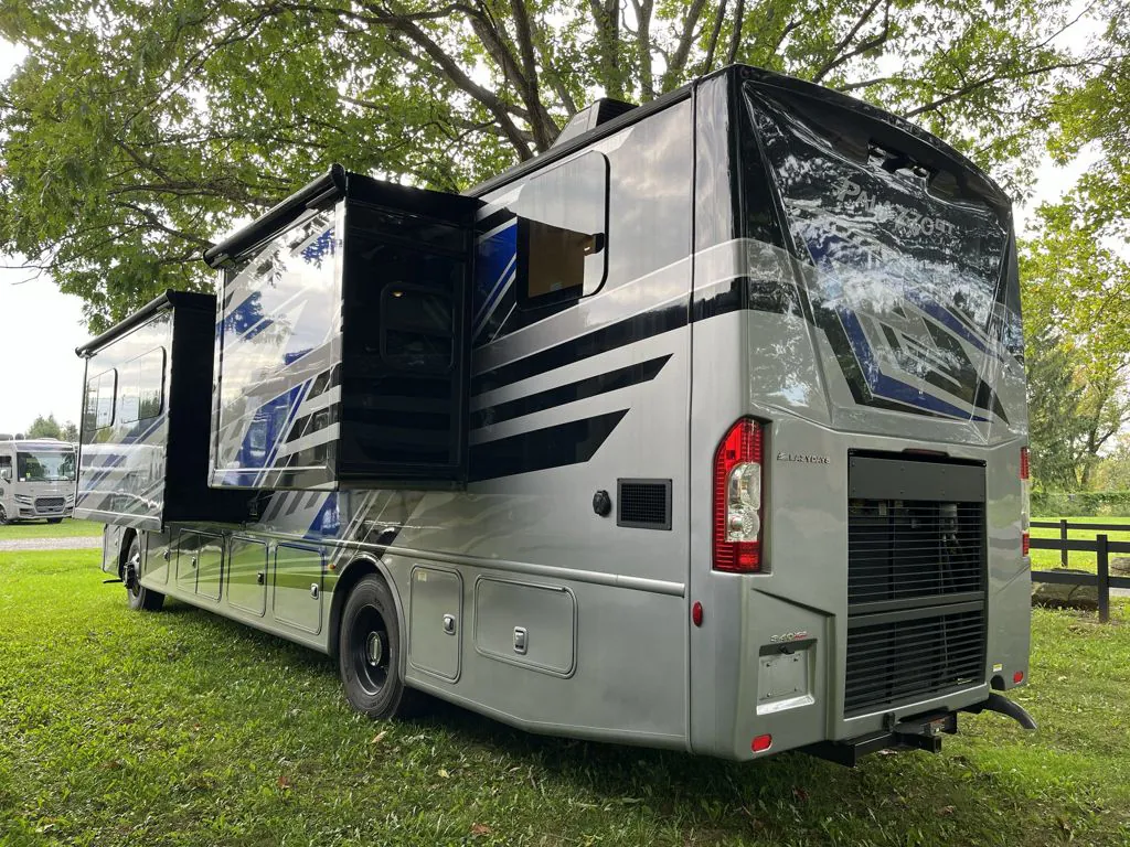 2025 Thor Motor Coach Palazzo GT 37.5 - Photo 4