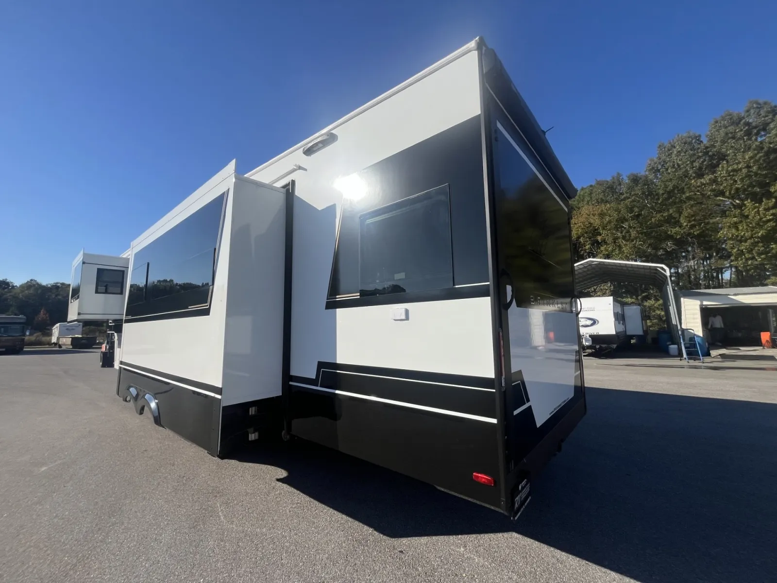 2026 Brinkley Model Z 3420 - Photo 4