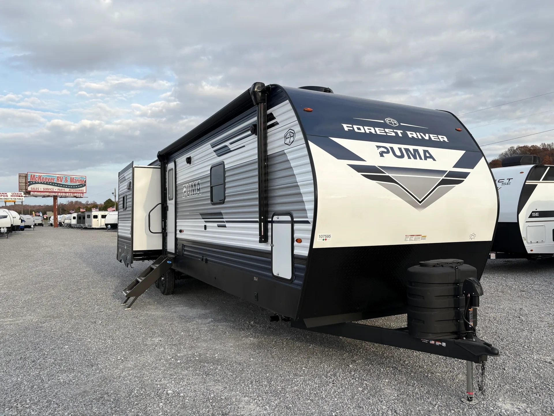 2026 Palomino Puma 32BHFS - Photo 2