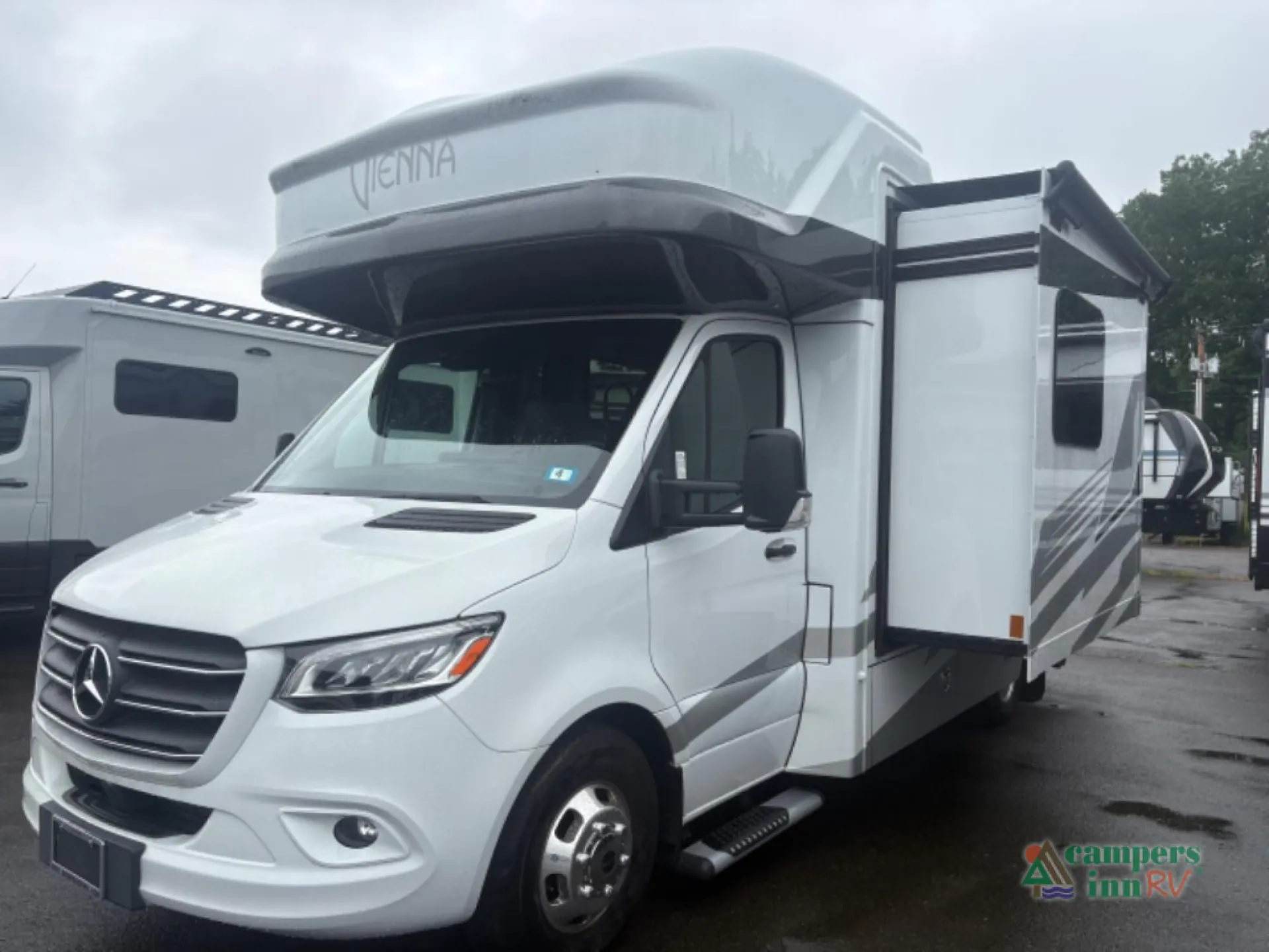 2025 Renegade RV Vienna 25TBC - Photo 3