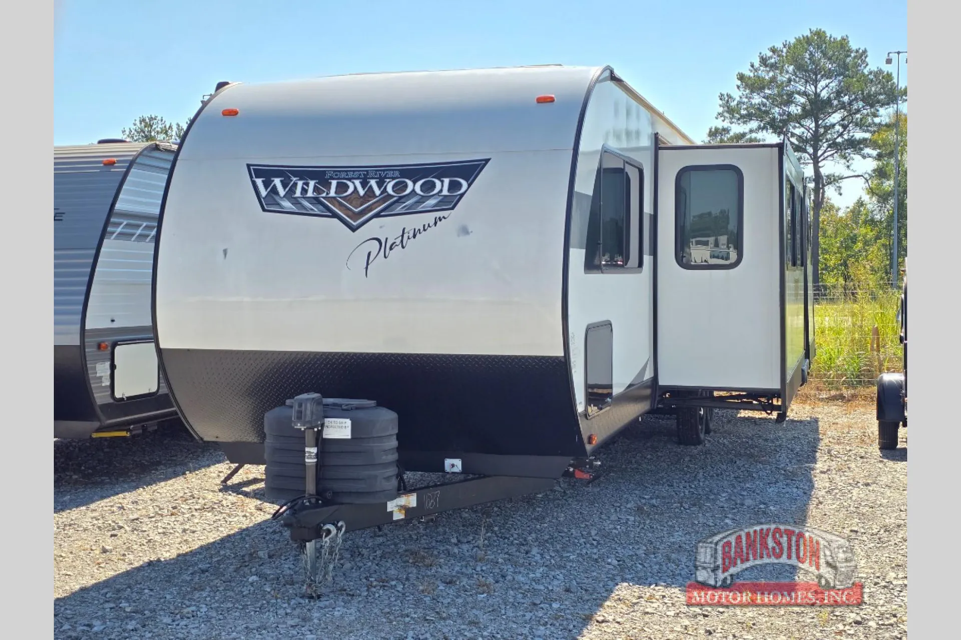 2024 Forest River Wildwood 31KQBTS — Photo 7