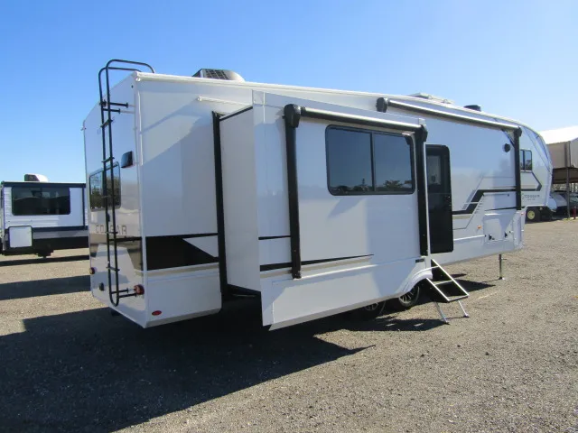 2026 Keystone Cougar Half-Ton 29MBD - Photo 4