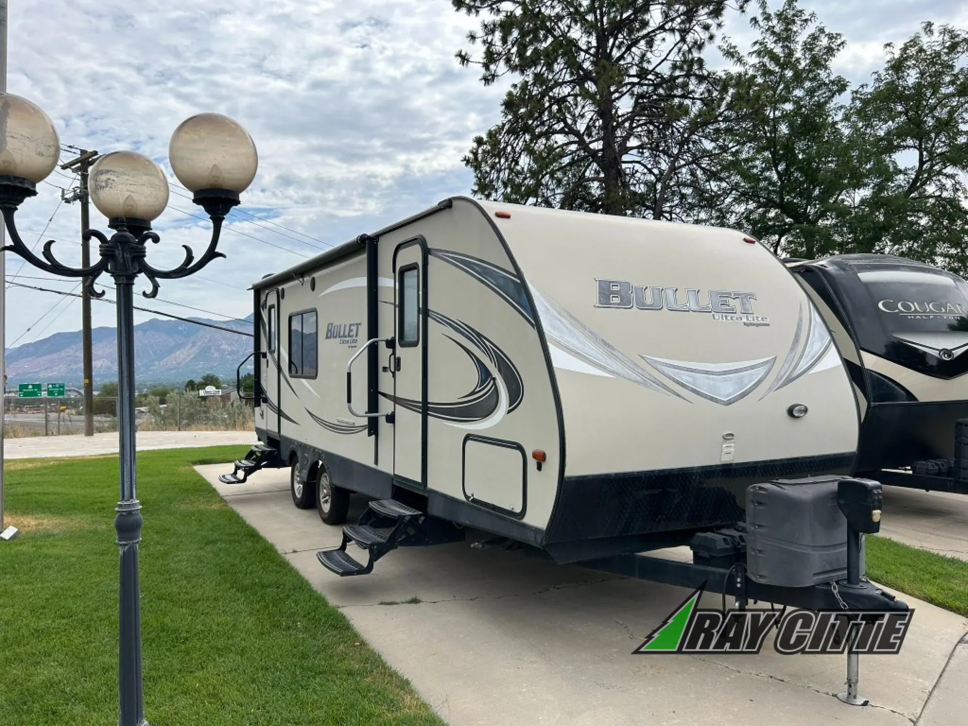 2016 Keystone Bullet 248RKS - Photo 2