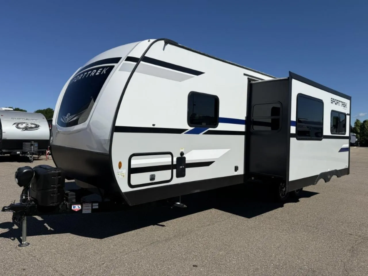 2022 Venture RV SportTrek 271VMB - Photo 4