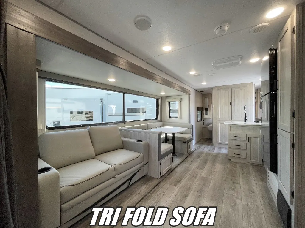 2026 Coachmen Catalina Legacy Edition 273DBHCK, Photos photo 13