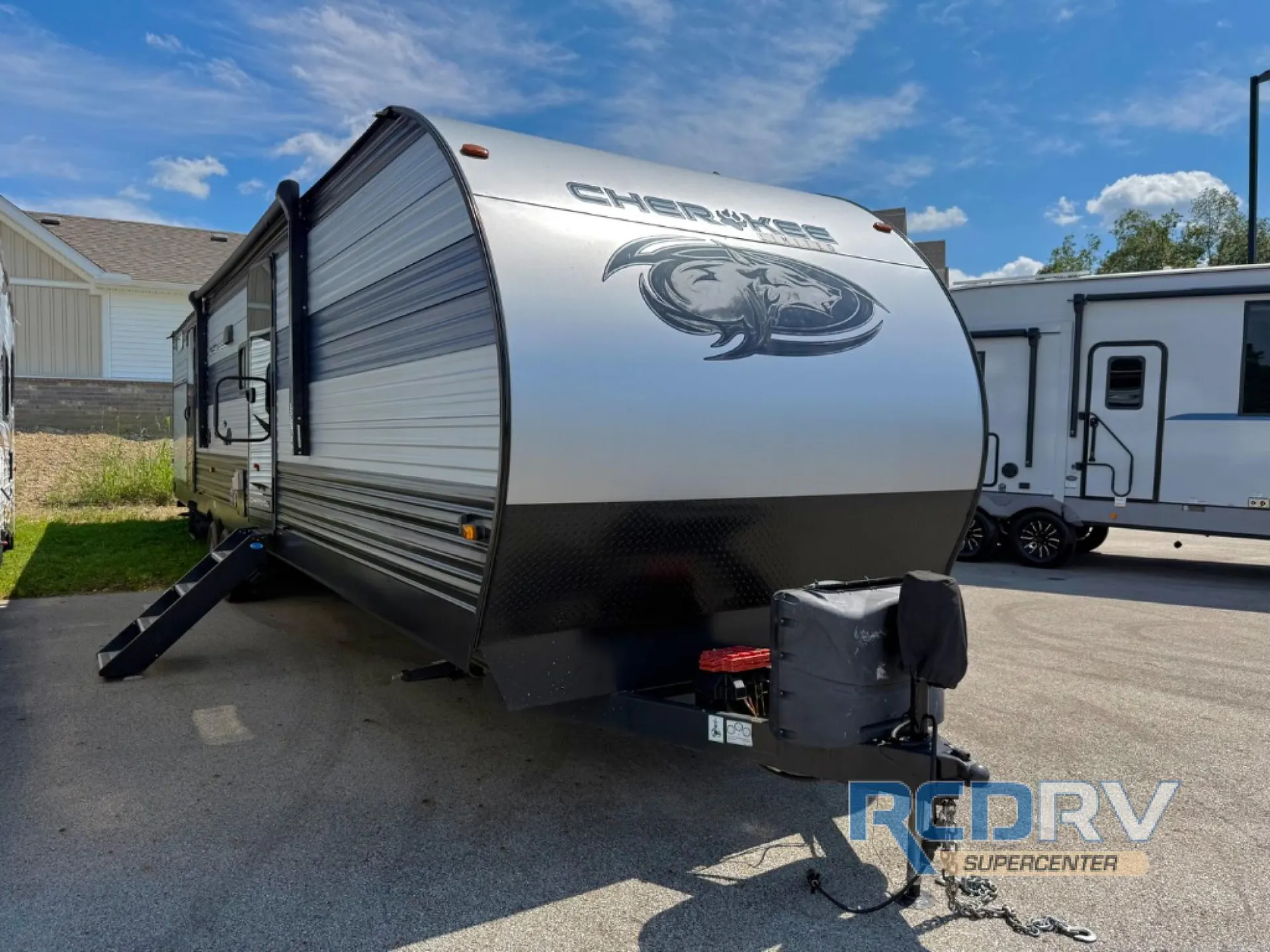 2021 Forest River Cherokee 324TS dealer photo 1 from RCD RV Supercenter