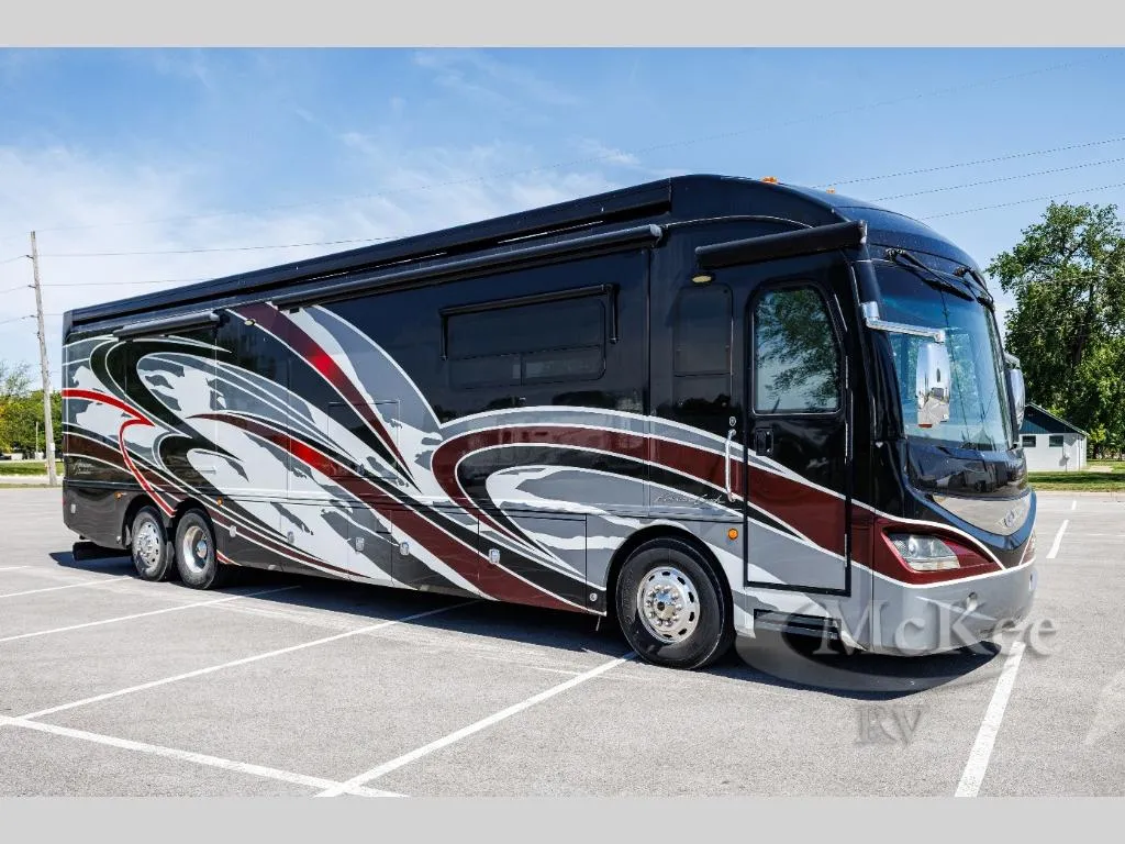 2017 American Coach American Revolution 42G - Photo 2