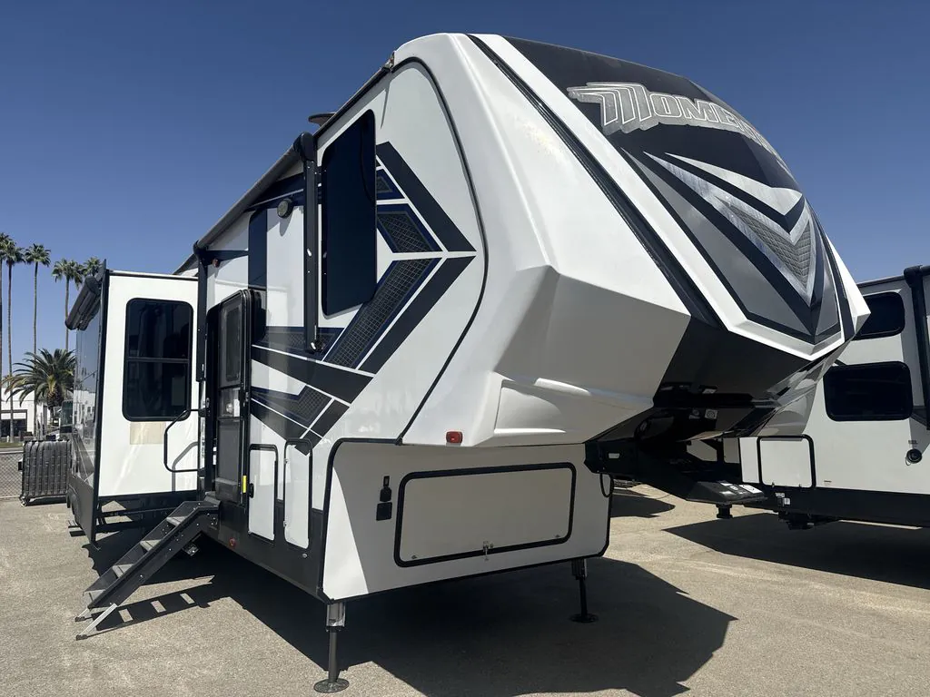 2019 Grand Design Momentum M-Class 394M - Photo 2