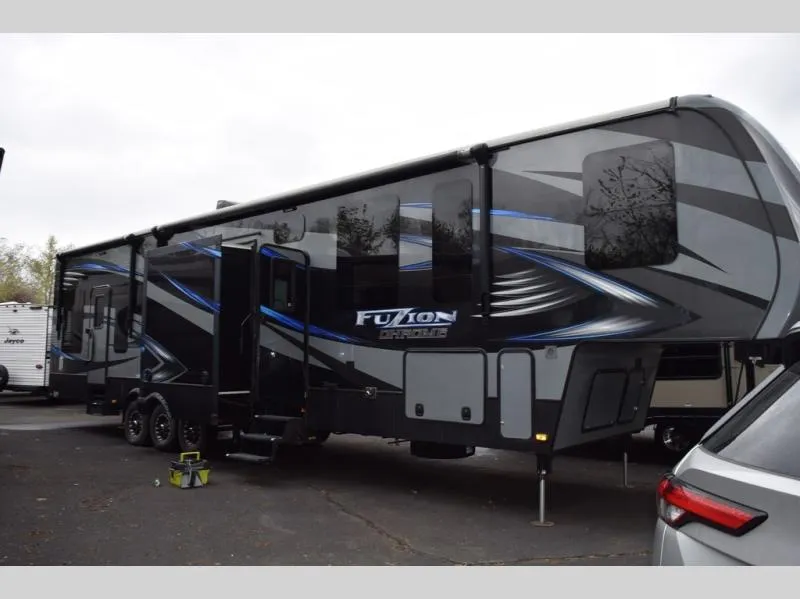 2016 Keystone Fuzion 422 - Photo 3