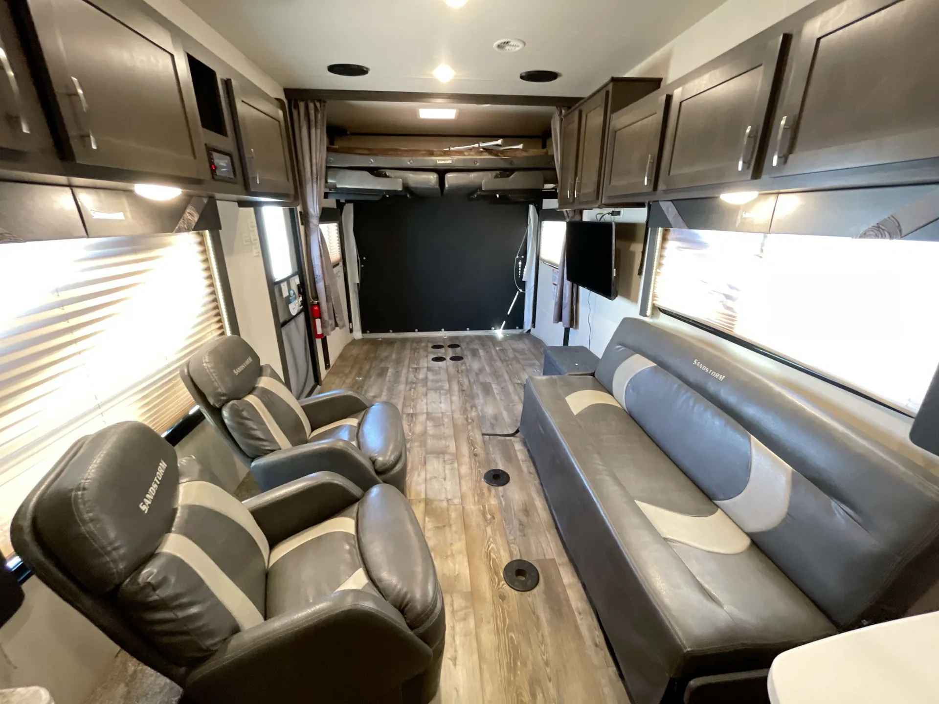 2019 Forest River Sandstorm 293GSLR — living area main