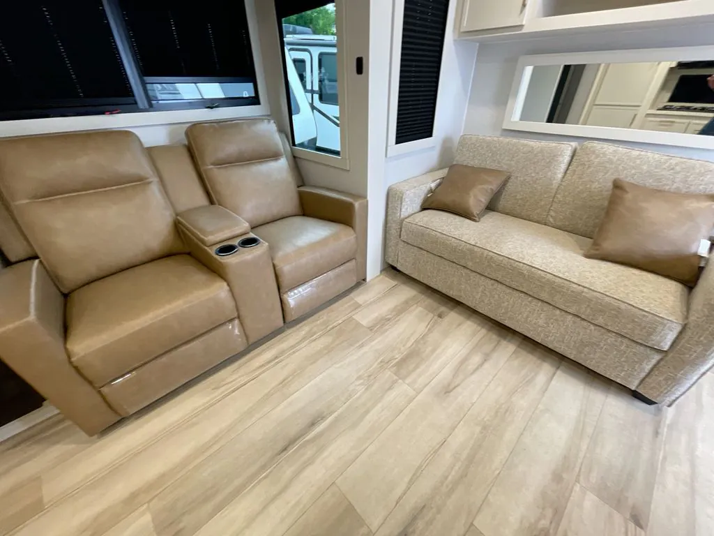 2025 Brinkley Model I 275, Photos photo 7