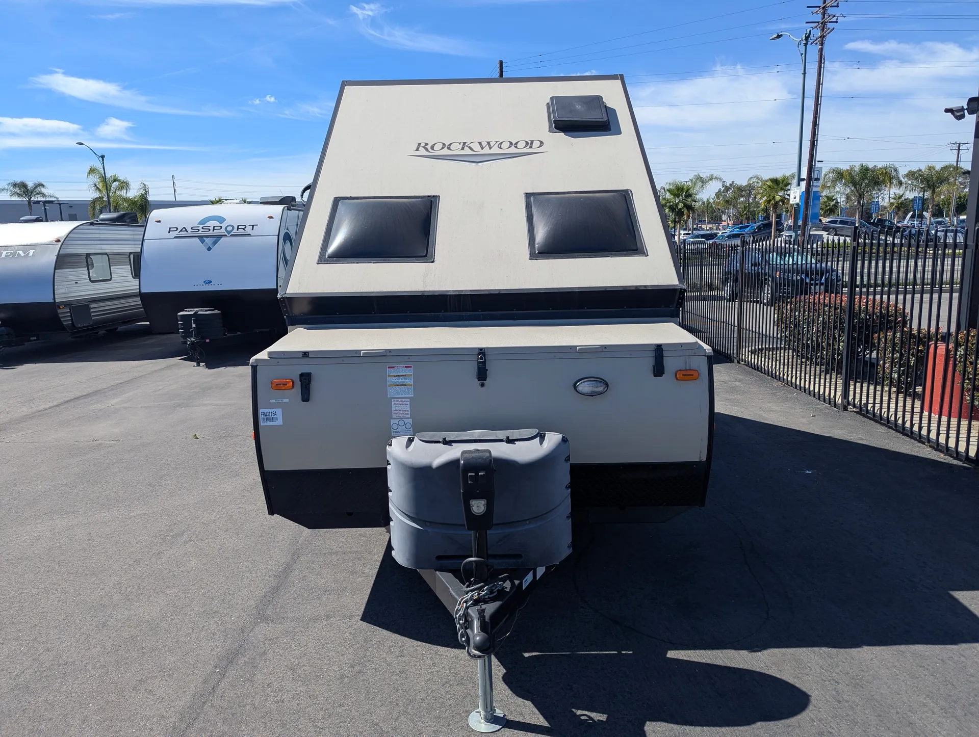 2016 Forest River Rockwood Hard Side A192HW - Photo 2
