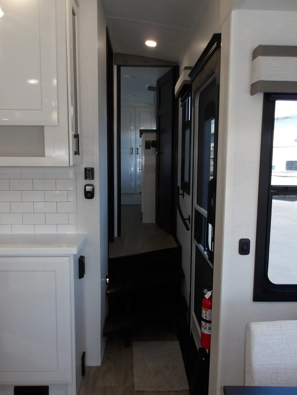 2027 Jayco Pinnacle 32RLTS, Photos photo 47