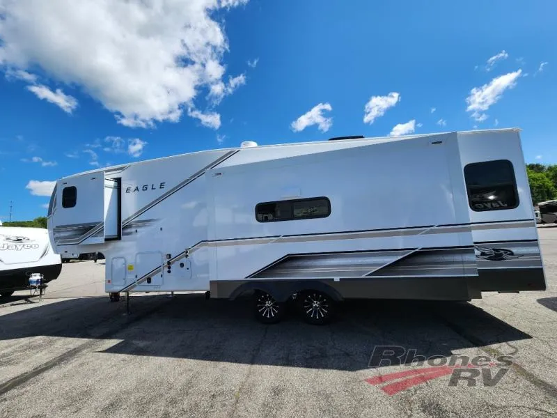 2027 Jayco Eagle SLE 30RLT - Photo 4