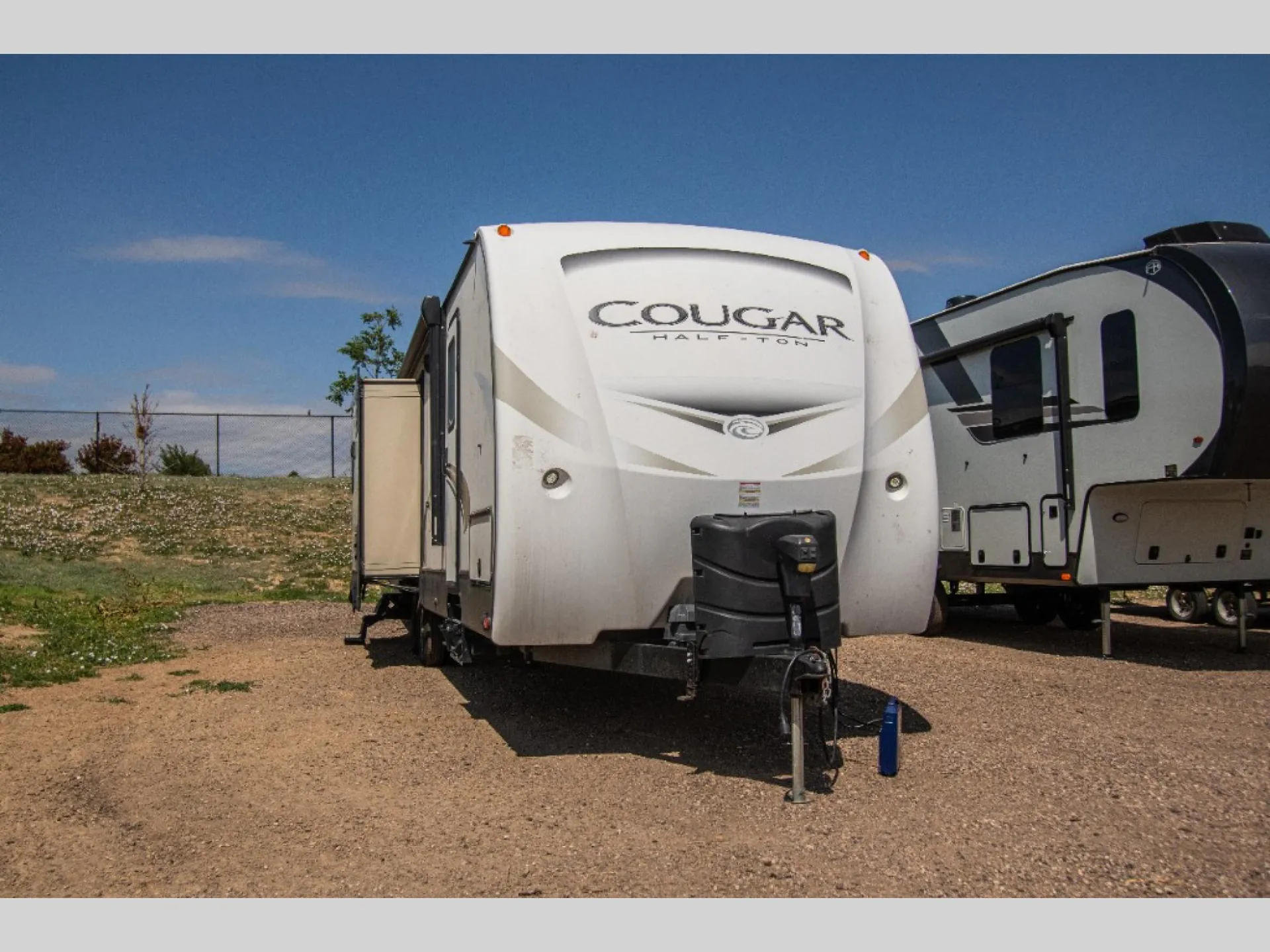 2018 Keystone RV Cougar Half-Ton Series 31BHKWE - Photo 2