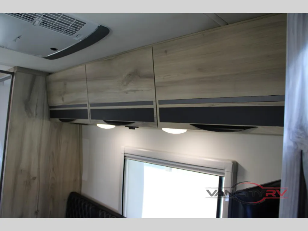 2027 Chinook RV Bayside TB, Photos photo 25