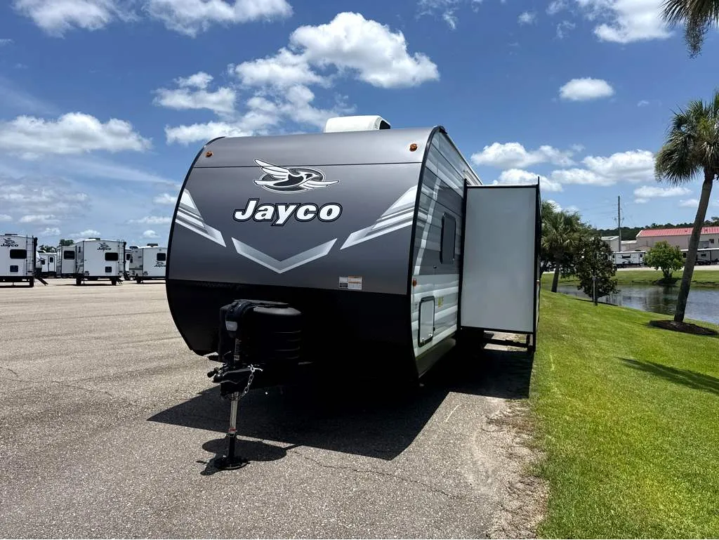 2027 Jayco Jay Flight SLX 261BHS - Photo 3