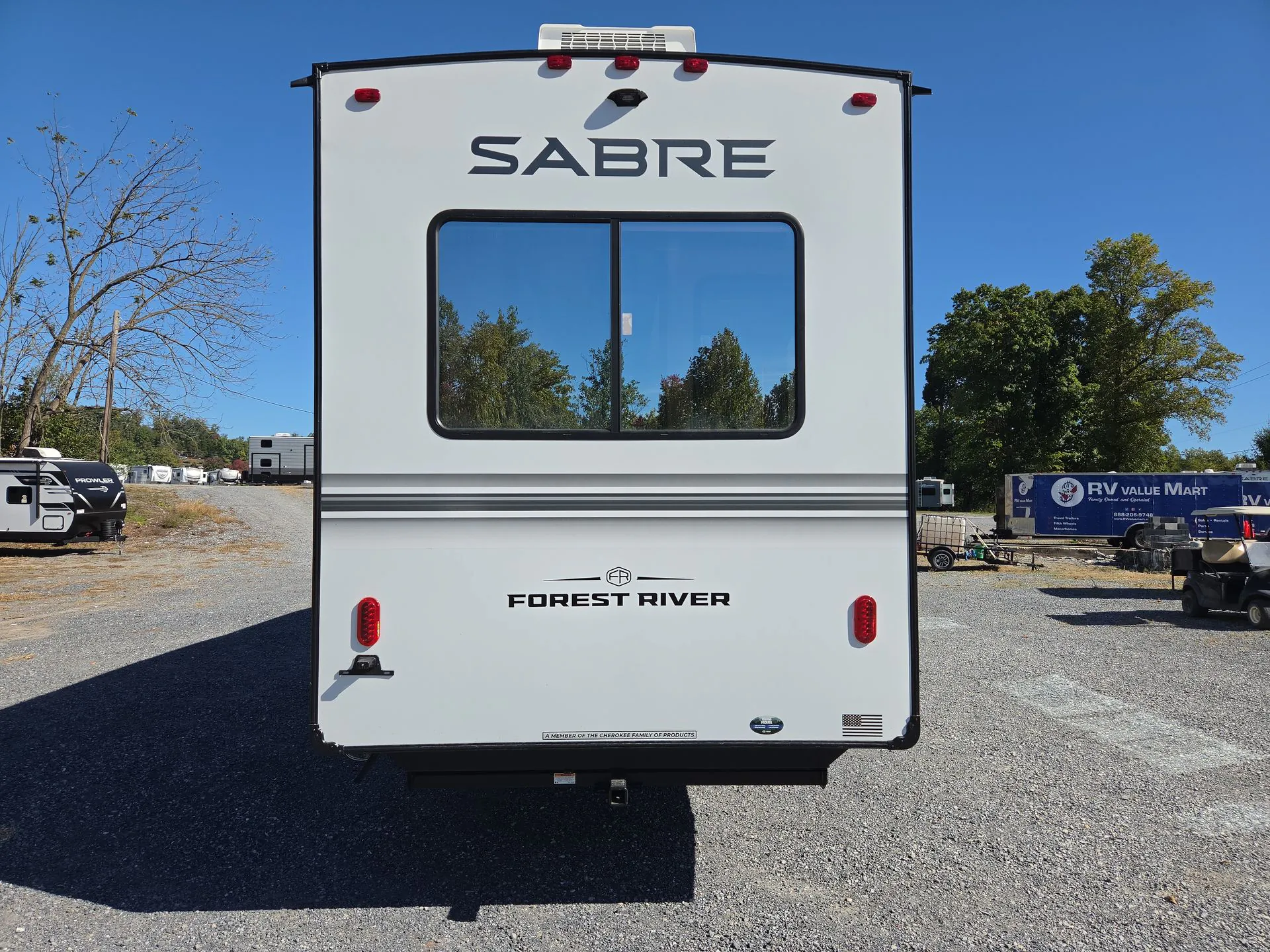 2027 Forest River Sabre 32RL — Photo 7