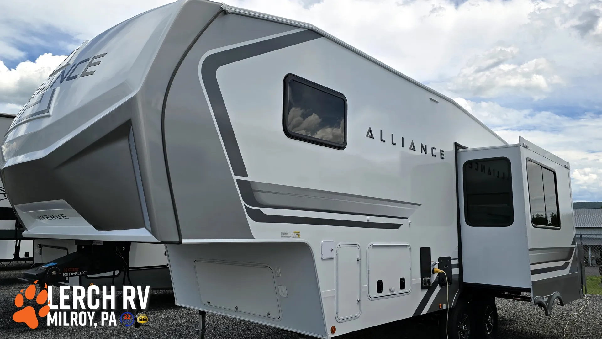 2027 Alliance RV Avenue All-Access 23ML - Photo 3