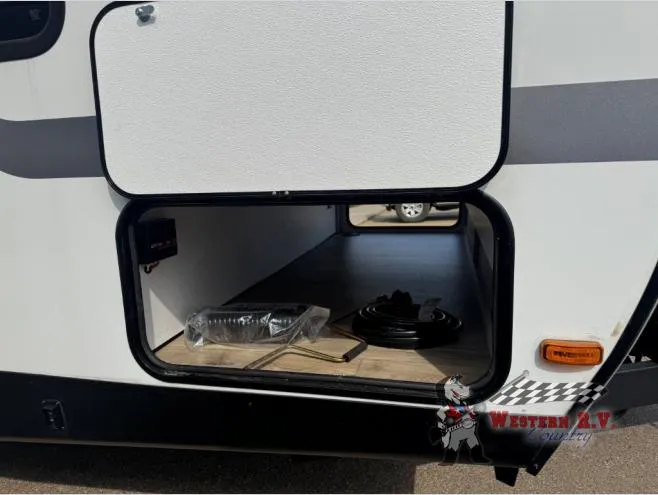2026 Coachmen Urban 2457BH - Photo 2