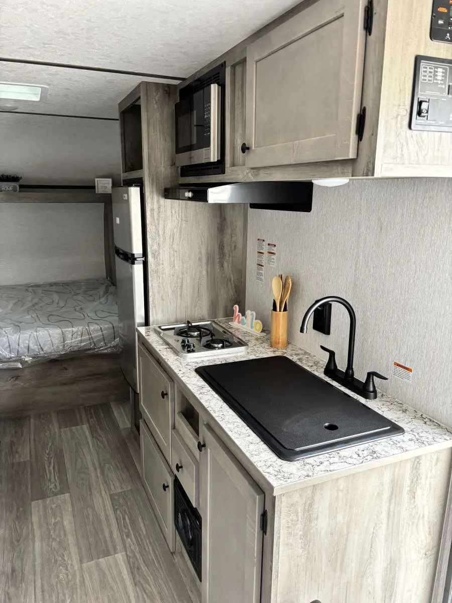 2026 Sunset Park Rv Sunlite Sunset Lite Ltd 19BHLTD - Photo 4