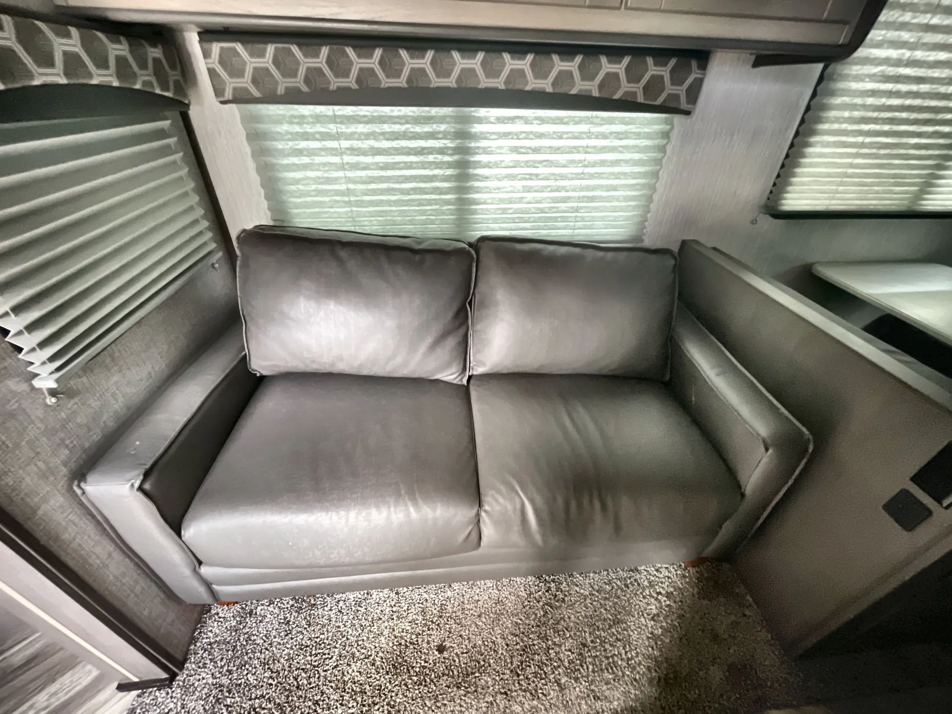 2020 Cruiser RV Shadow Cruiser 277BHS — living area main