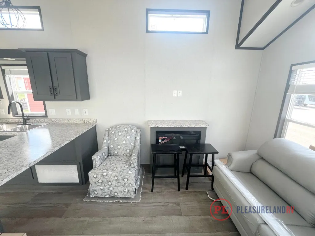 2026 Forest River Quailridge 39FLSKL, Photos photo 8