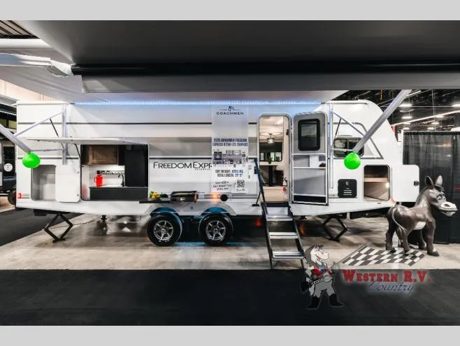 2026 Coachmen Freedom Express Ultra Lite 259FKDS - Photo 2