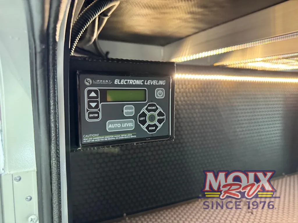 2026 Brinkley Model Z 3600, Photos photo 16