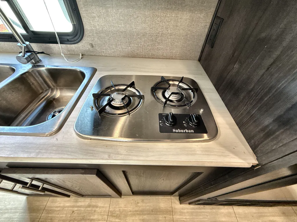2019 Forest River XLR Hyperlite 29HFS, Photos photo 8