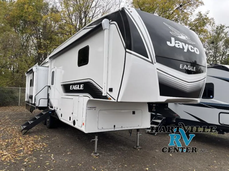 2026 Jayco Eagle 325MKTS - Photo 3