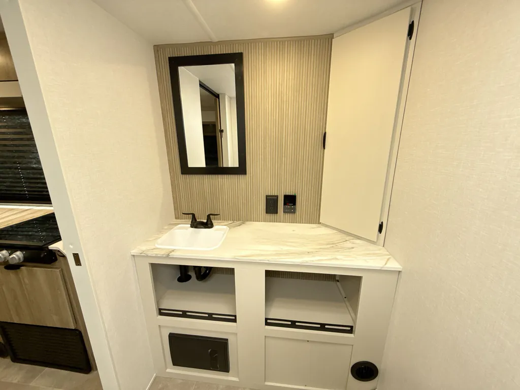 2026 Forest River Airelume 255, Photos photo 24