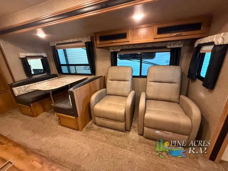 2017 Coachmen Catalina 243RBS - Photo 4