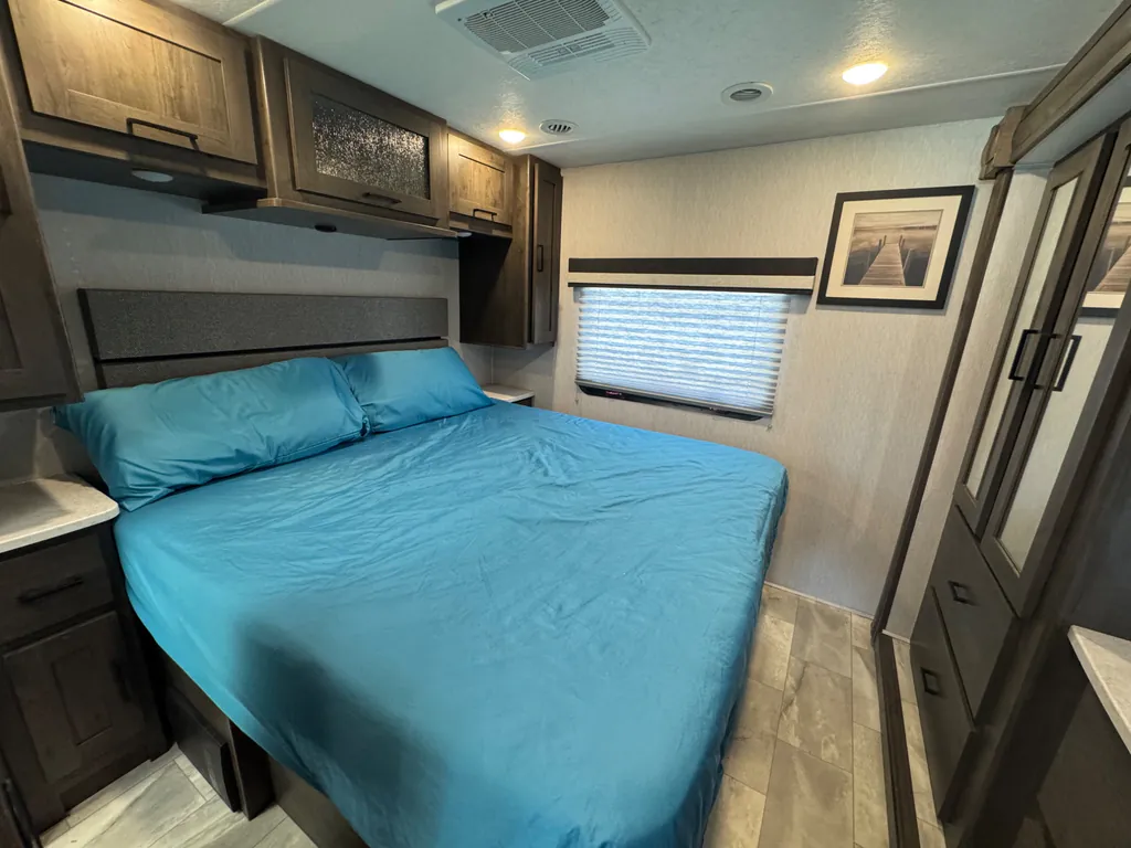 2024 Coachmen Pursuit 31BH, Photos photo 18