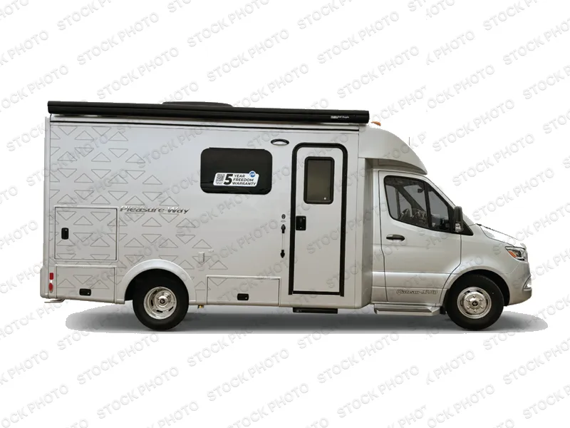 2027 Pleasure-Way Plateau XLRB New    Std. Model - Main photo