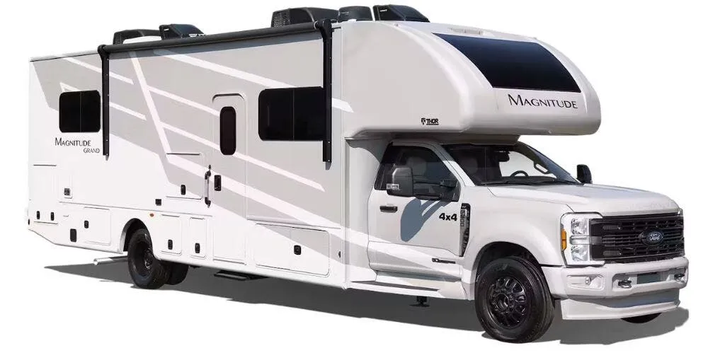 Magnitude Grand R36 exterior