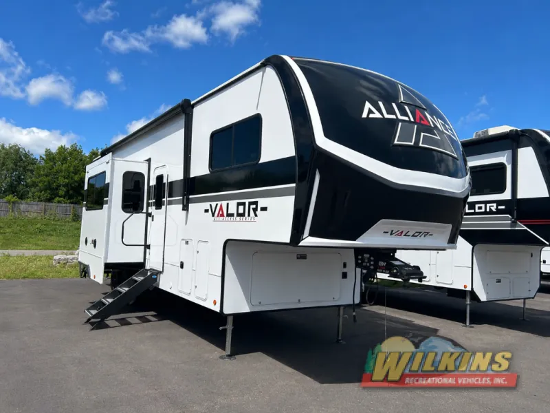 2026 Alliance RV Valor 32A10 - Photo 2
