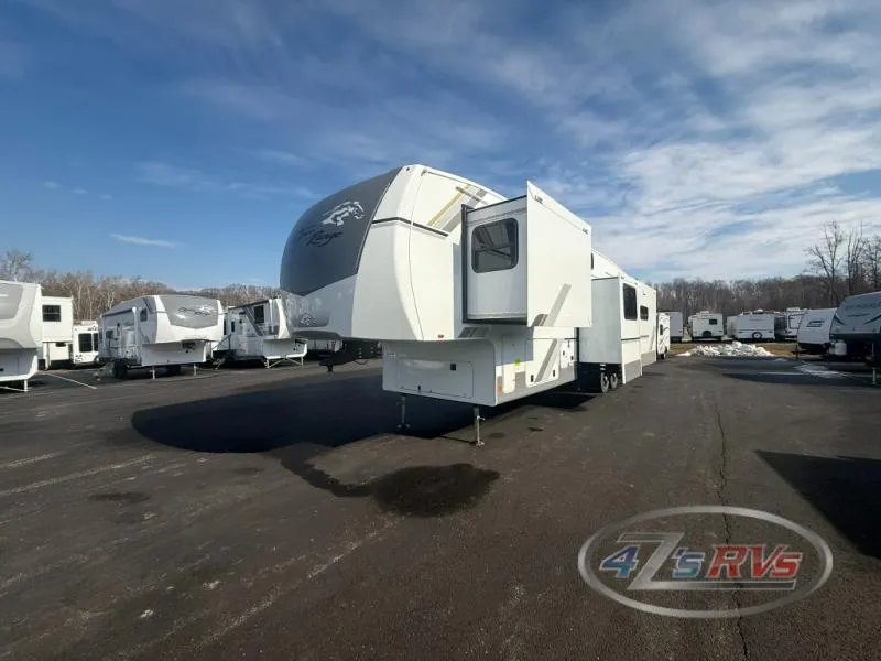 2026 Open Range RV Roamer 35MRQS - Photo 3